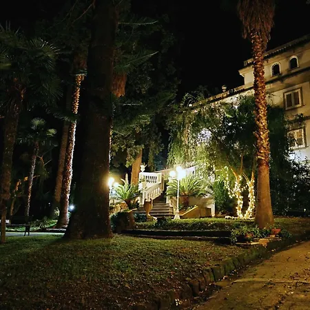 Frühstückspension Du Parc Boutique Castellammare di Stabia